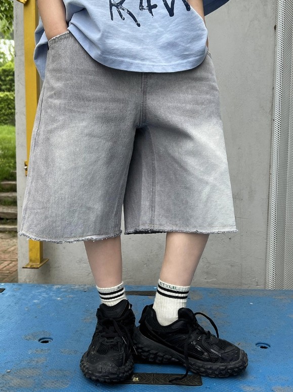 復古毛邊牛仔短褲 SIZE 90-140CM